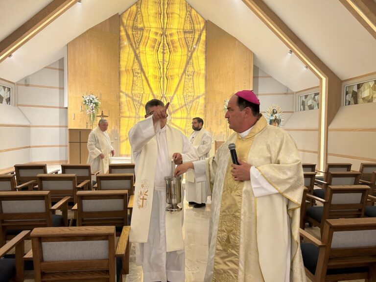 Monseñor González llamó a los coahuilenses a votar sin apasionamientos y mantener la paz.