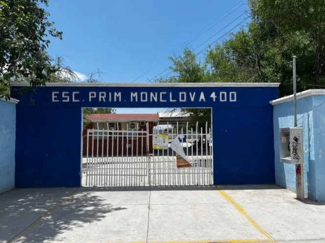 Unos 50 alumnos, cinco docentes y el propio director de una escuela primaria, presentaron signos de golpe de calor debido en Monclova en los últimos días.