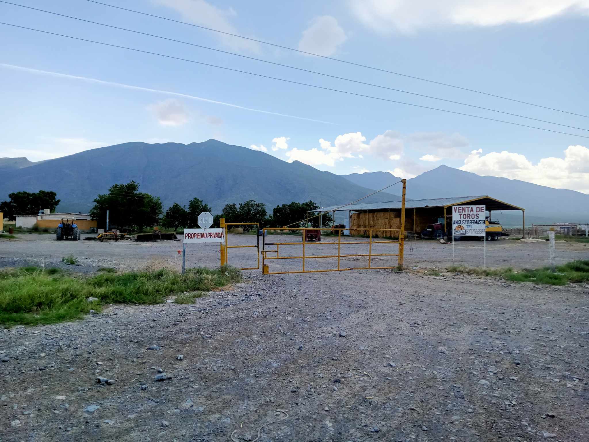 Controversia por clausuras de los ranchos y pozos de agua en los valles de El Hundido y Calaveras en la zona rural de Cuatro Ciénegas.