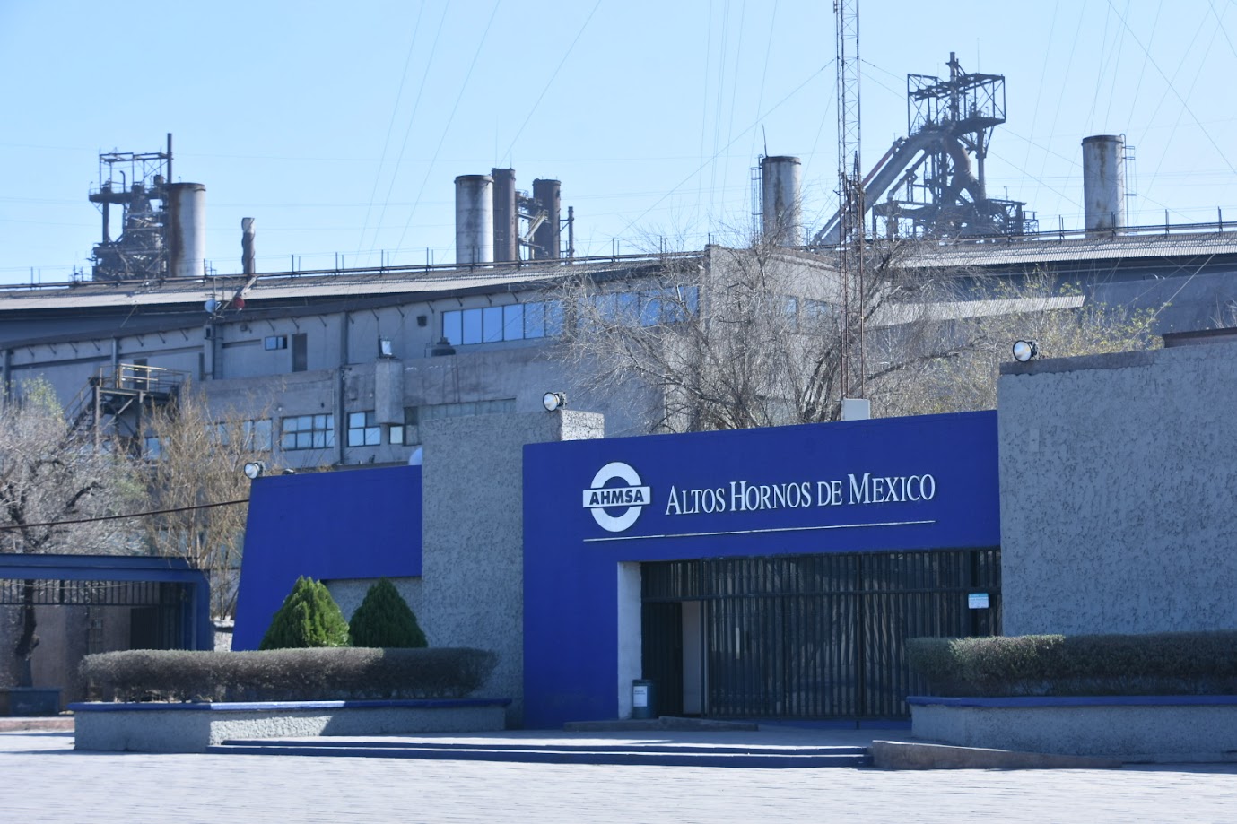 Los trabajadores cobrarán 3 meses de indemnización, sus prestaciones laborales y los salarios caídos de un año al ser declarada la quiebra.