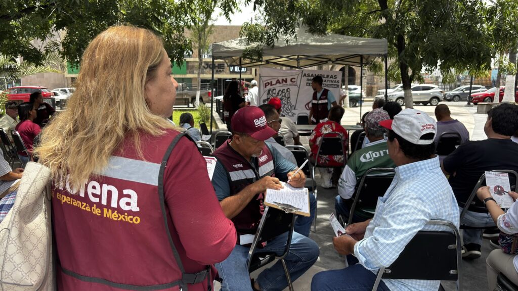 Movimiento Regeneración Nacional (Morena) realizó este domingo en Monclova la segunda asamblea informativa sobre la reforma judicial.