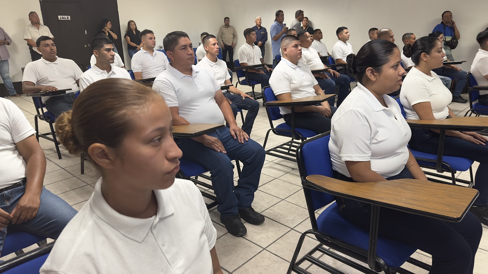 Con 40 cadetes inició la vigésimo quinta generación de la Academia de Policía Preventiva de Monclova, inaugurada por el alcalde Mario Dávila.