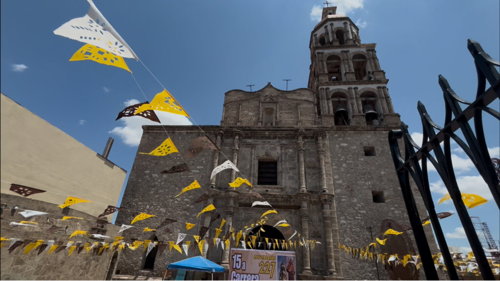 Monclova celebra la fiesta de Santiago Apóstol con actividades eclesiásticas dentro del templo del Santo Patrono.