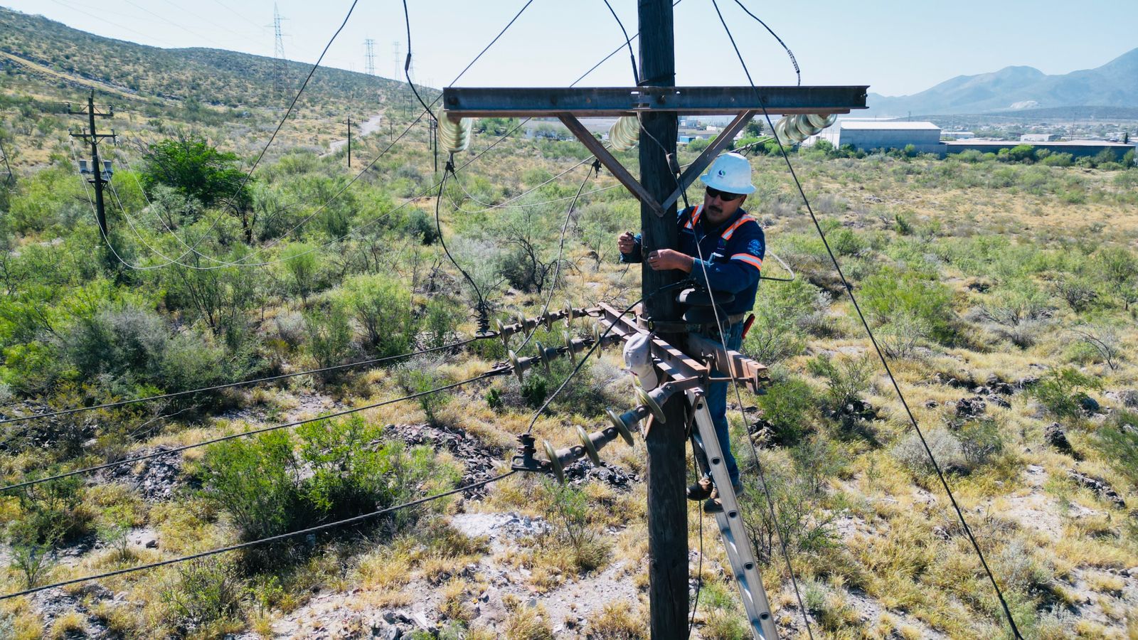 Las líneas de cableado eléctrico son el objetivo de los ladrones.