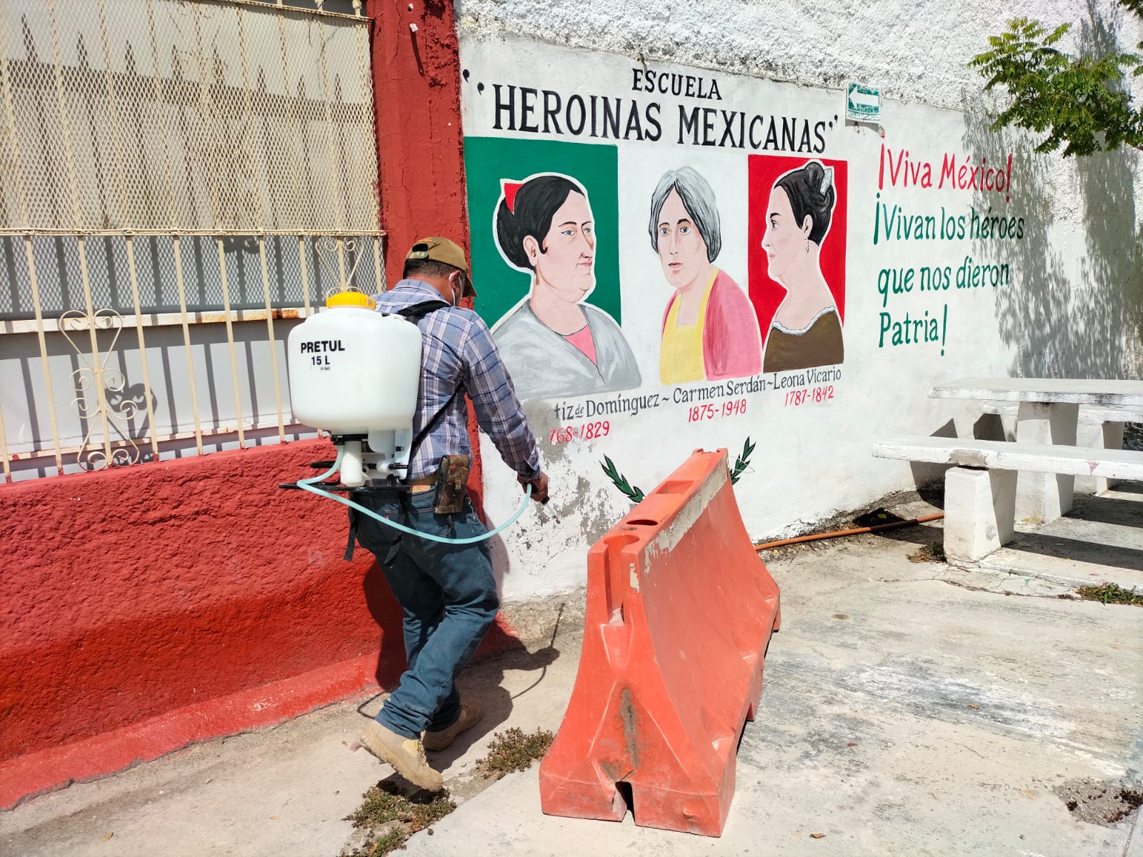 La Dirección de Educación de Monclova confirmó varios casos de dengue en tres planteles de nivel básico de la zona urbana.