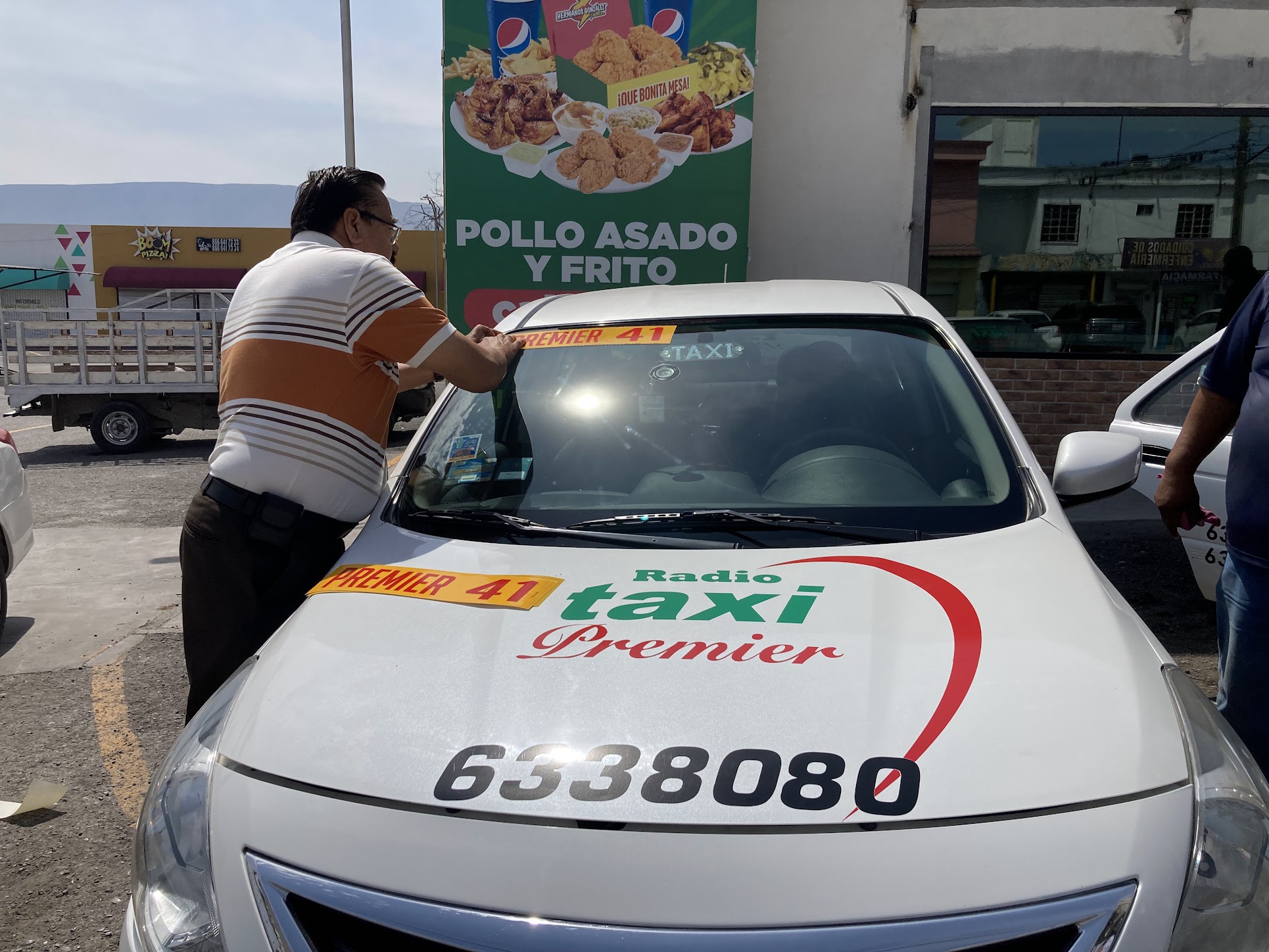 La competencia desleal de la plataforma de transporte InDriver continúa afectando a los taxistas de Monclova.