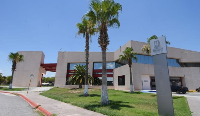 La UAdeC abre la convocatoria para la Licenciatura en Enfermería en agosto de 2025 en la Escuela de Psicología de Monclova.